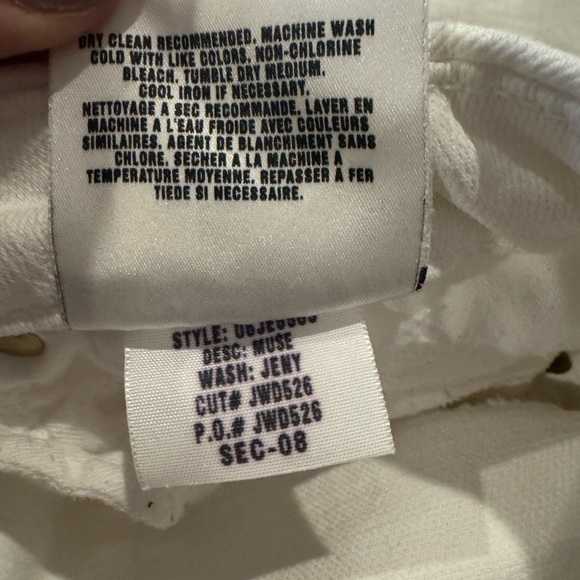 Joe's Jeans Women's White Flare Muse Jeans - Picture 8 of 8